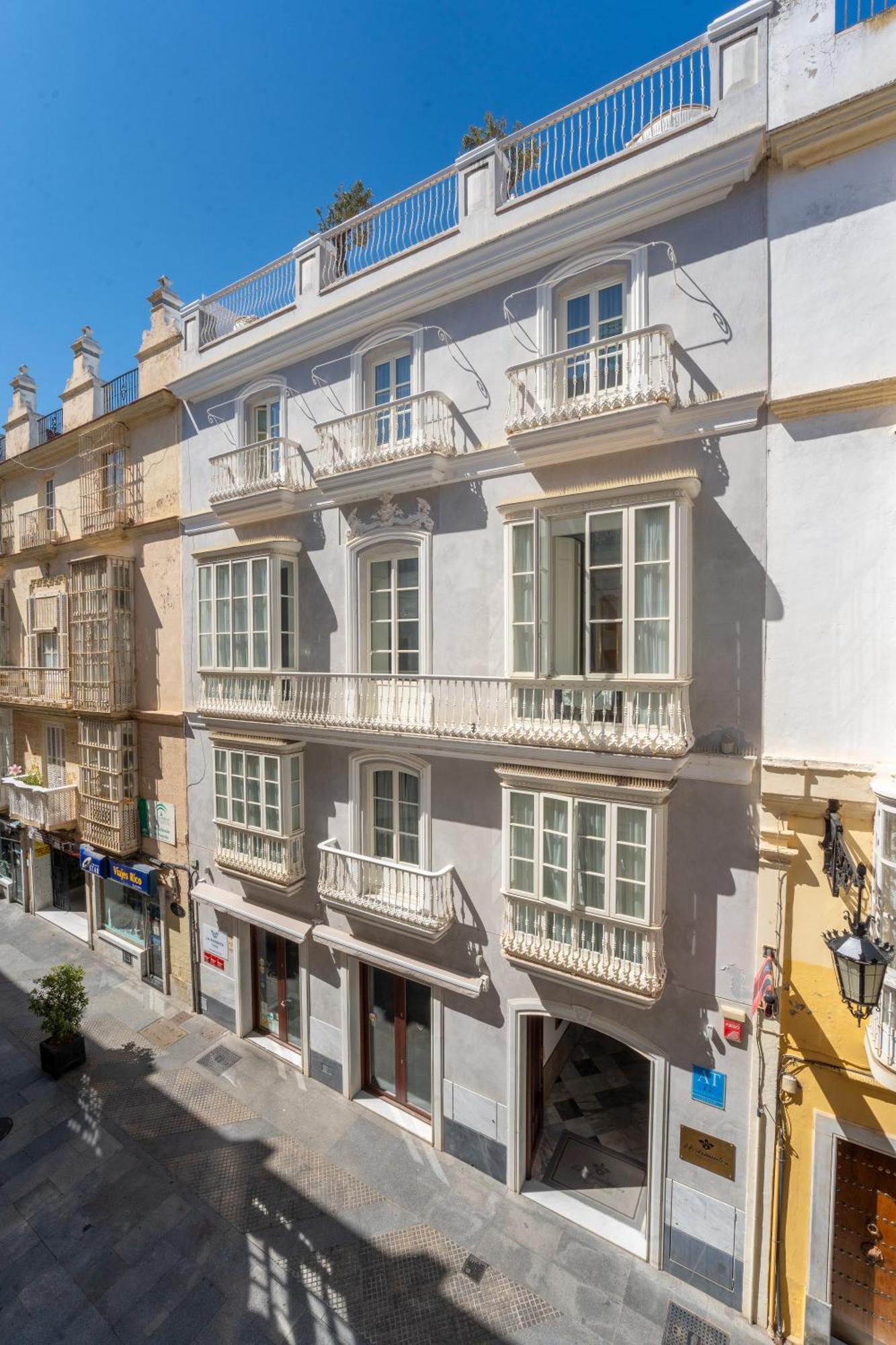 El Armador Casa Palacio By Luxury Suites Cádiz Exterior foto